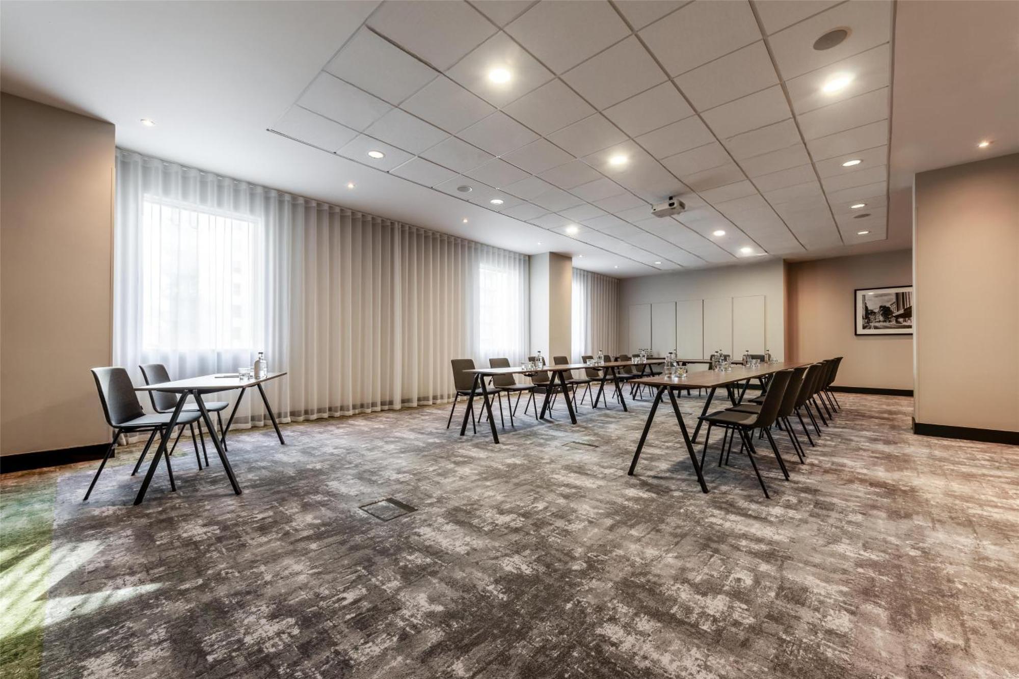 Radisson Hotel Manchester City Centre, A Verified Net Zero Hotel Εξωτερικό φωτογραφία