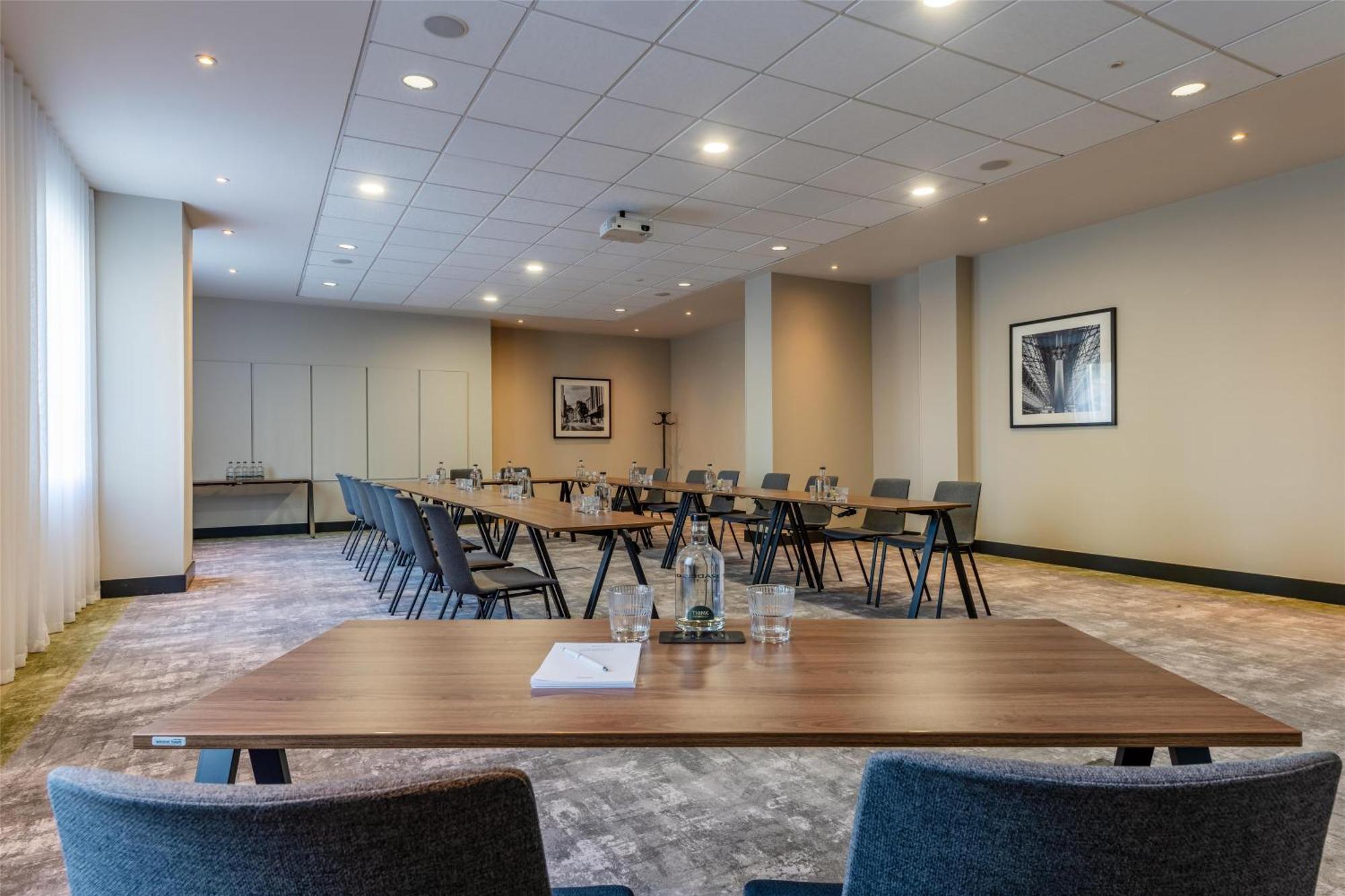 Radisson Hotel Manchester City Centre, A Verified Net Zero Hotel Εξωτερικό φωτογραφία