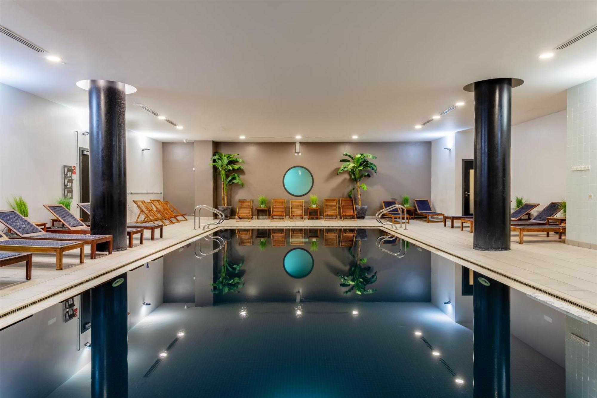Radisson Hotel Manchester City Centre, A Verified Net Zero Hotel Εξωτερικό φωτογραφία