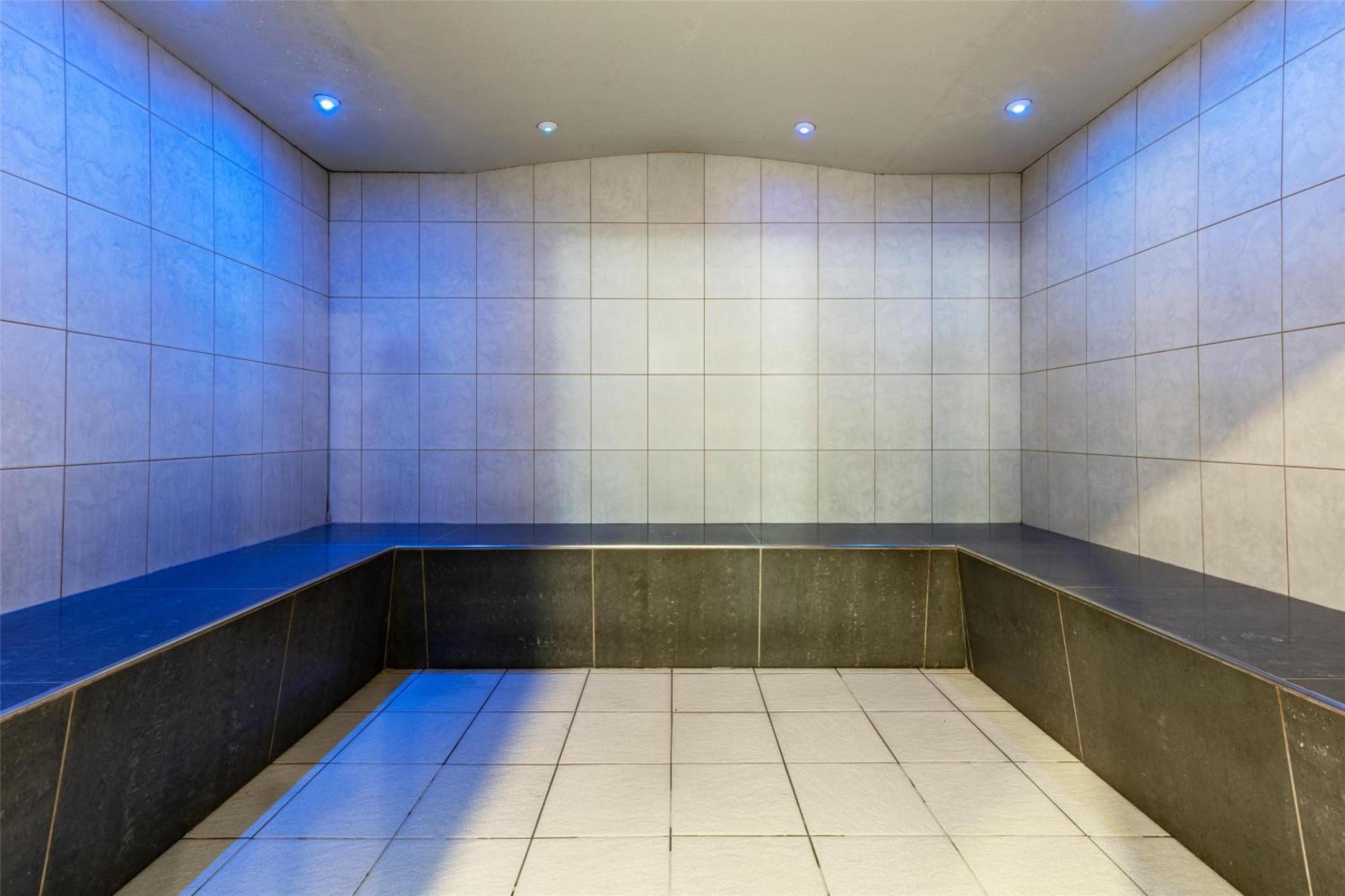 Radisson Hotel Manchester City Centre, A Verified Net Zero Hotel Εξωτερικό φωτογραφία
